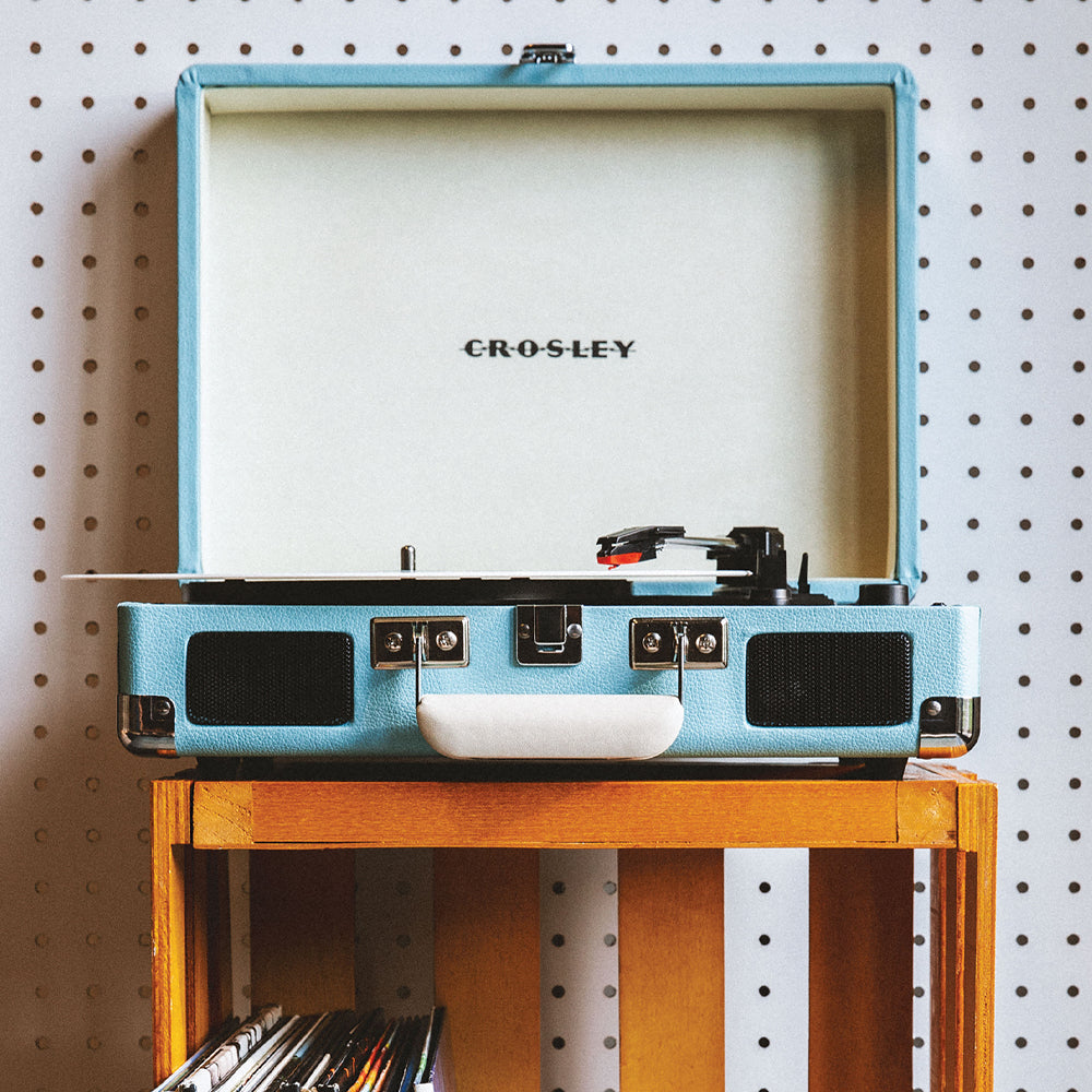 Crosley Cruiser Bluetooth Portable Turntable - Turquoise + Bundled Majority D40X Bluetooth Speakers*-Crosley-Mood