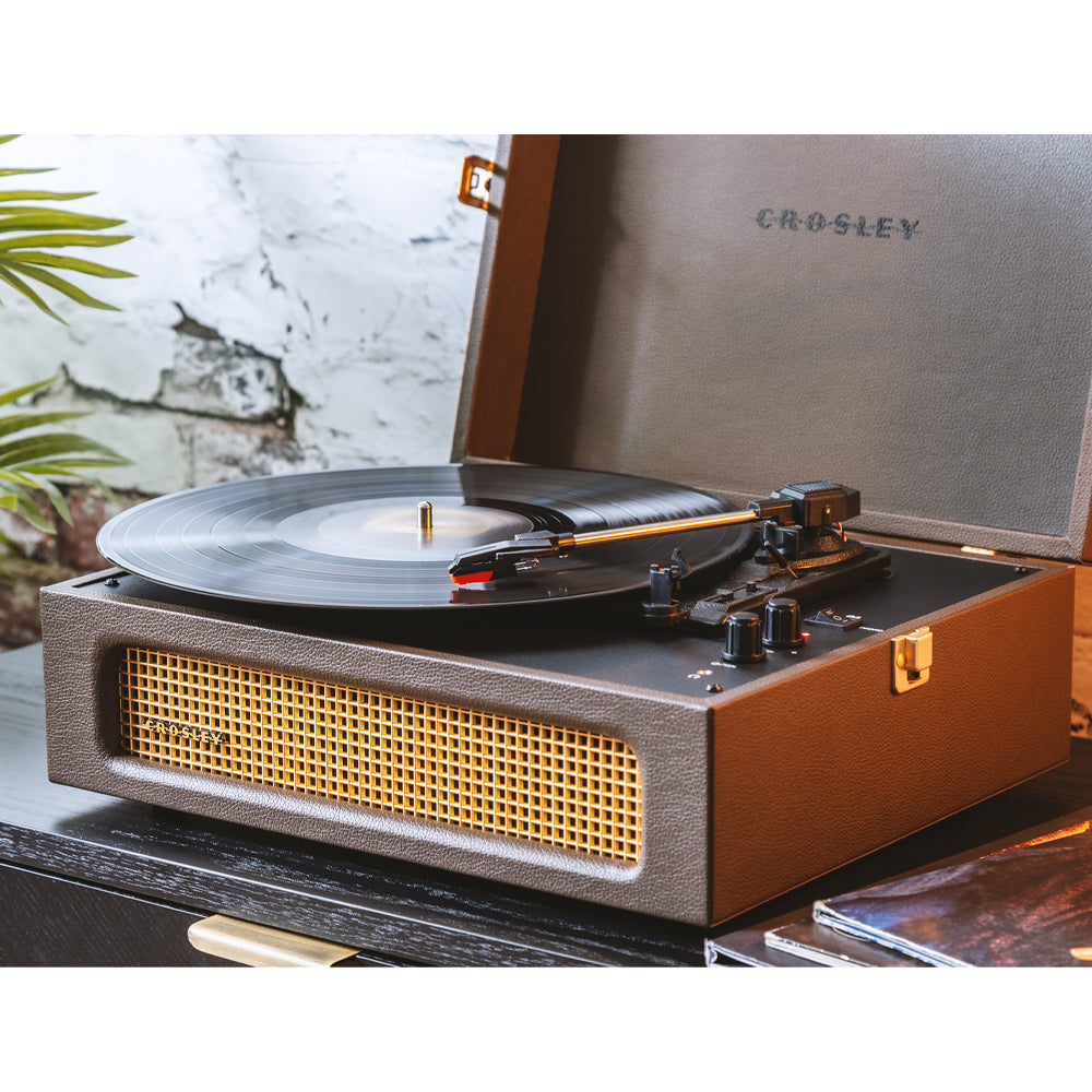 Crosley Voyager Bluetooth Portable Turntable - Cocoa-Crosley-Mood