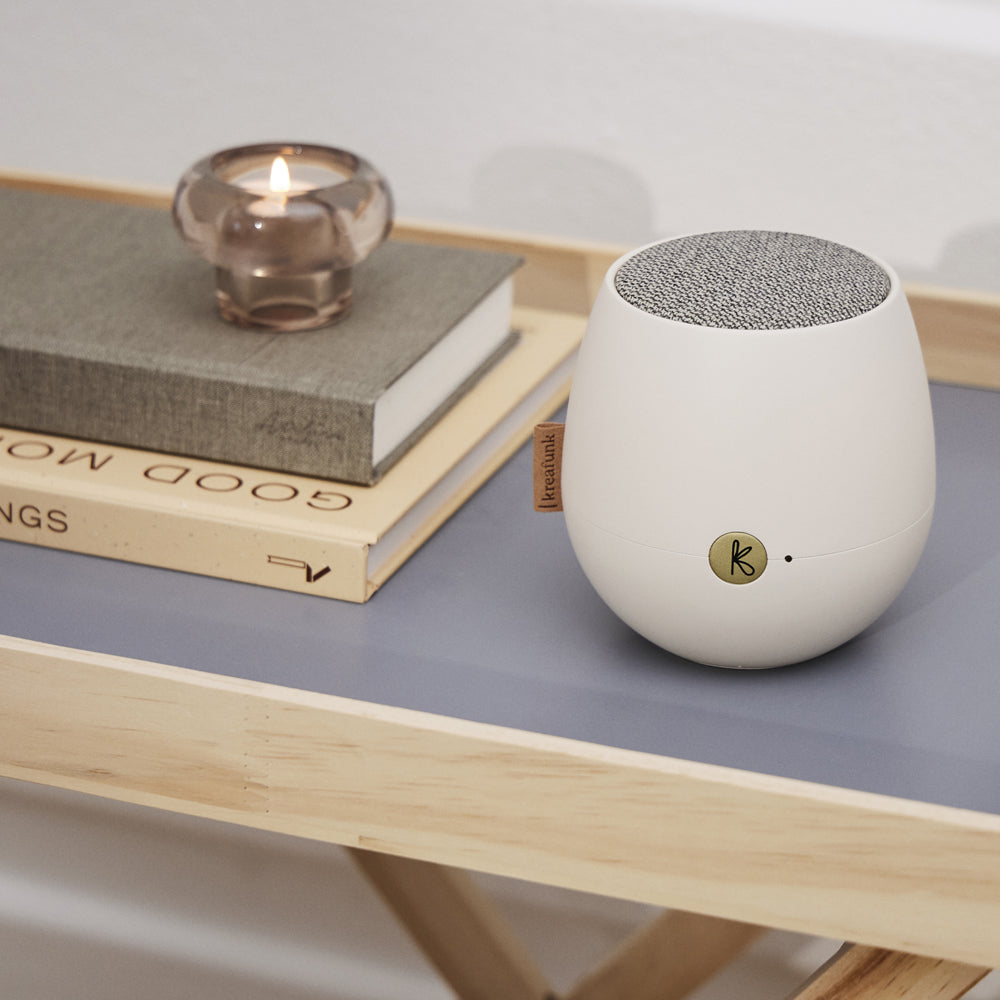 Kreafunk Ajazz 2 Bluetooth Speaker - White-Kreafunk-Mood